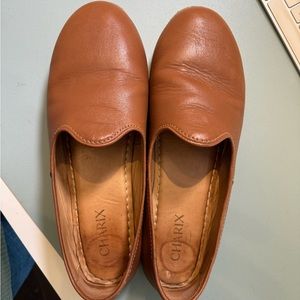 Charix Loafers Size 42/10.5 Camel